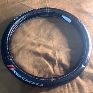 Dodge wheel cover